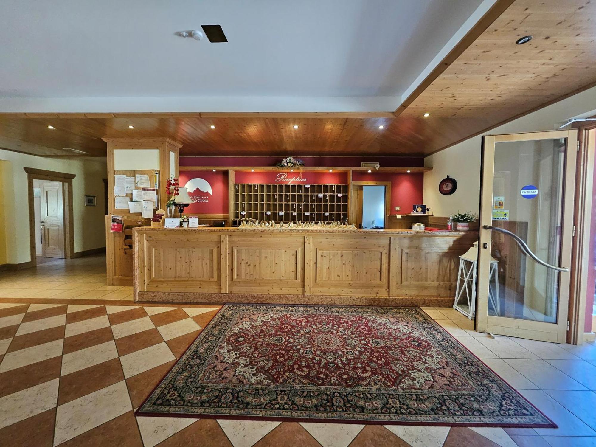 Park Hotel Sacro Cuore Cavalese Exterior foto