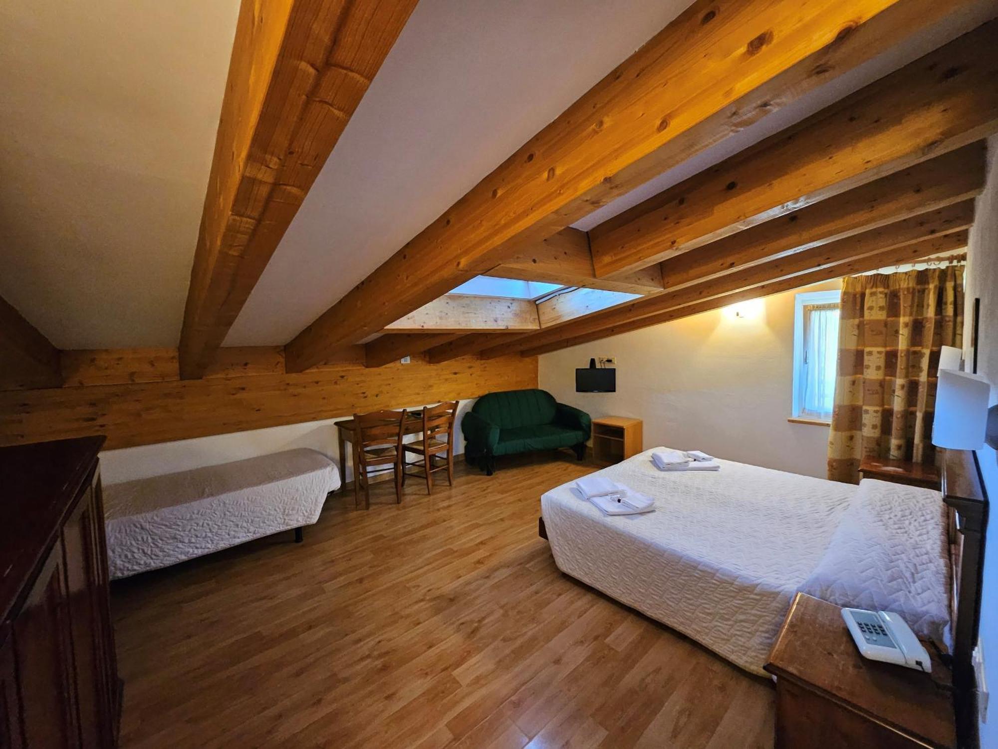Park Hotel Sacro Cuore Cavalese Exterior foto