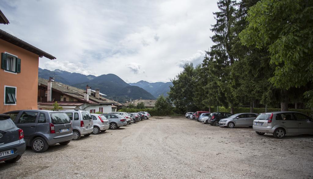 Park Hotel Sacro Cuore Cavalese Exterior foto